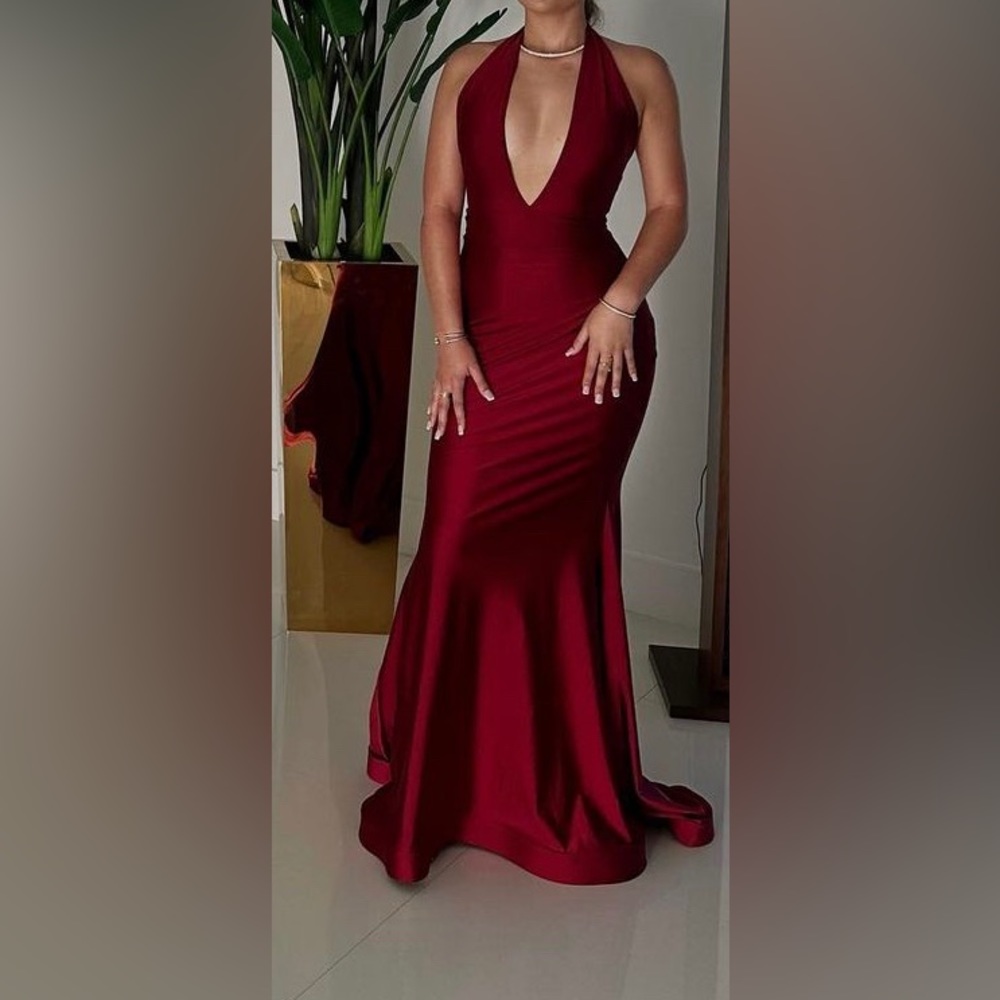 PROM/ BRIDAL DRESS - Picture 5 of 6